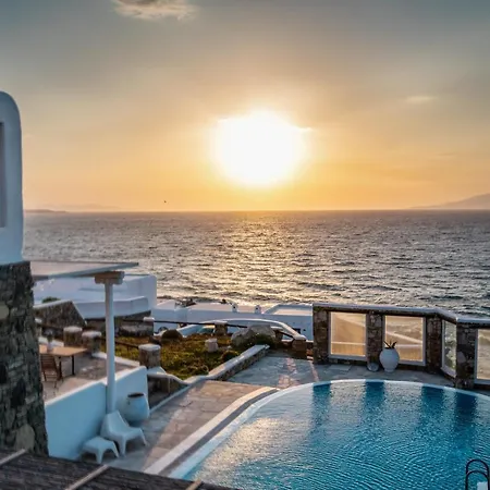 Sunset Iza فيلة Agios Ioannis Diakoftis
